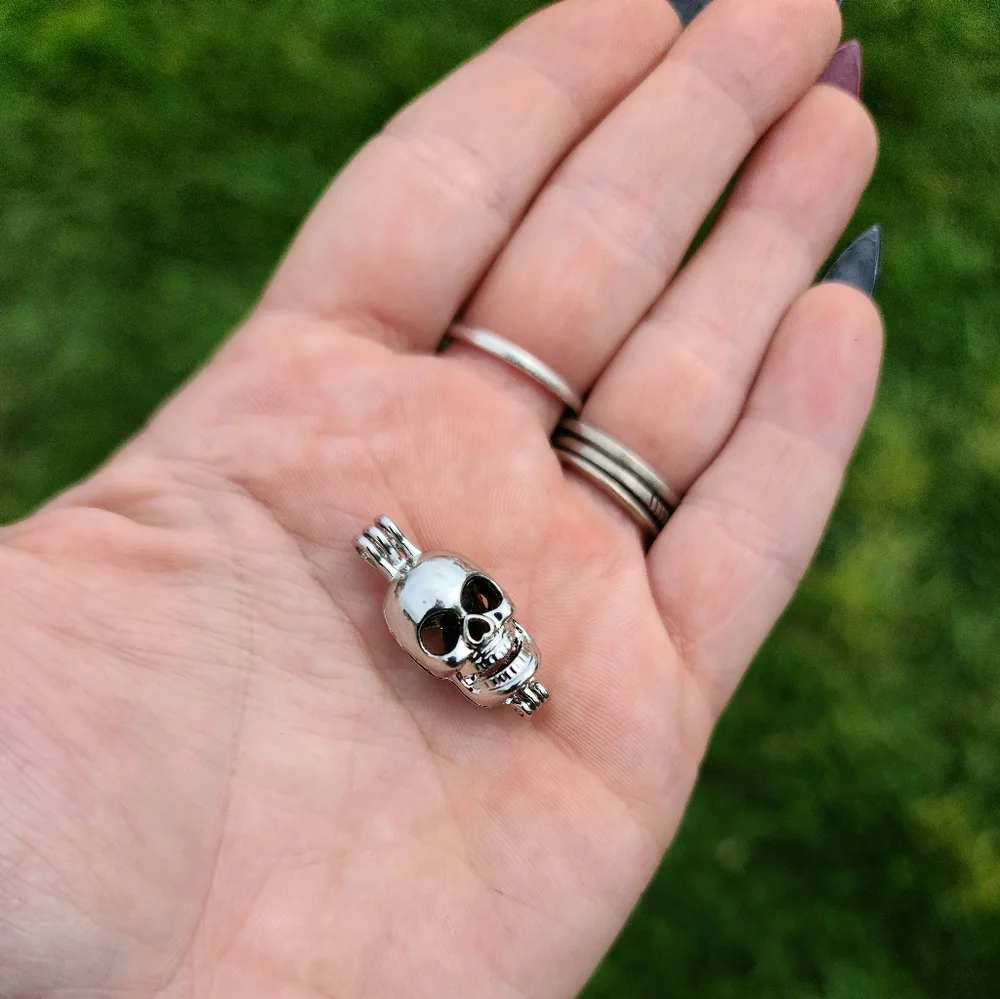 Moldavite  Chip  Skull‎ Pendent - necklace crystal
